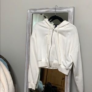 Forever 21 crop white sweatshirt